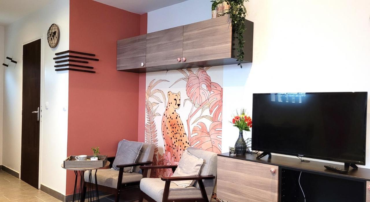 Studio Orange - Parc Asterix - Mer De Sable - Villepinte - Aeroport Cdg Vemars Екстериор снимка